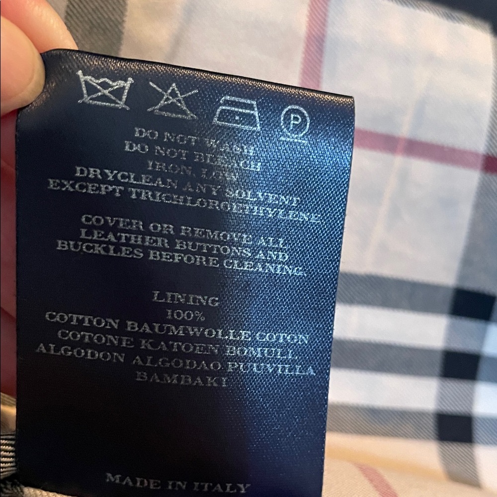 Burberry Navy Blazer with Signature Check Trim - Picture 4 of 7